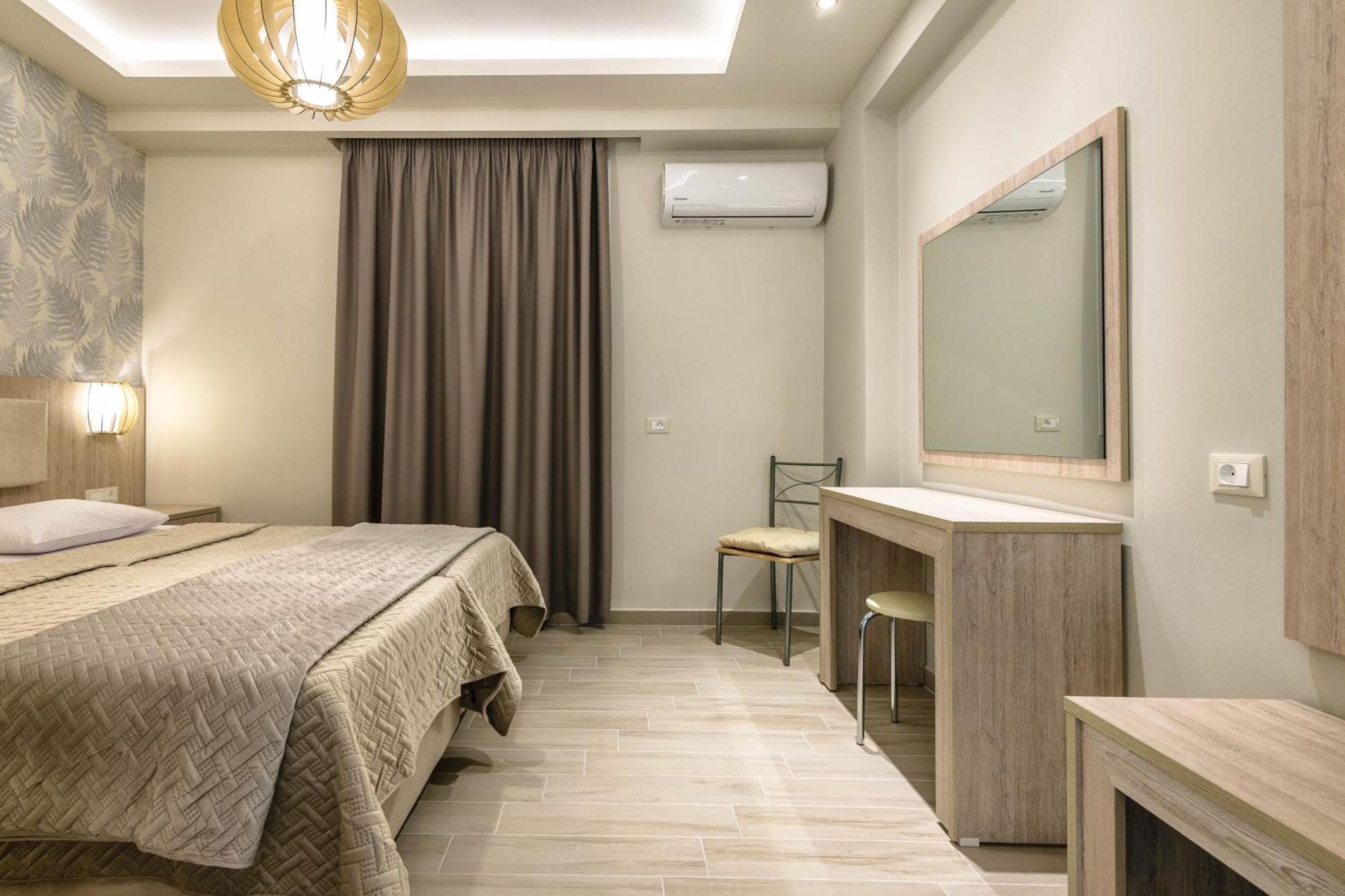 Villa Regina Keri Luaran gambar