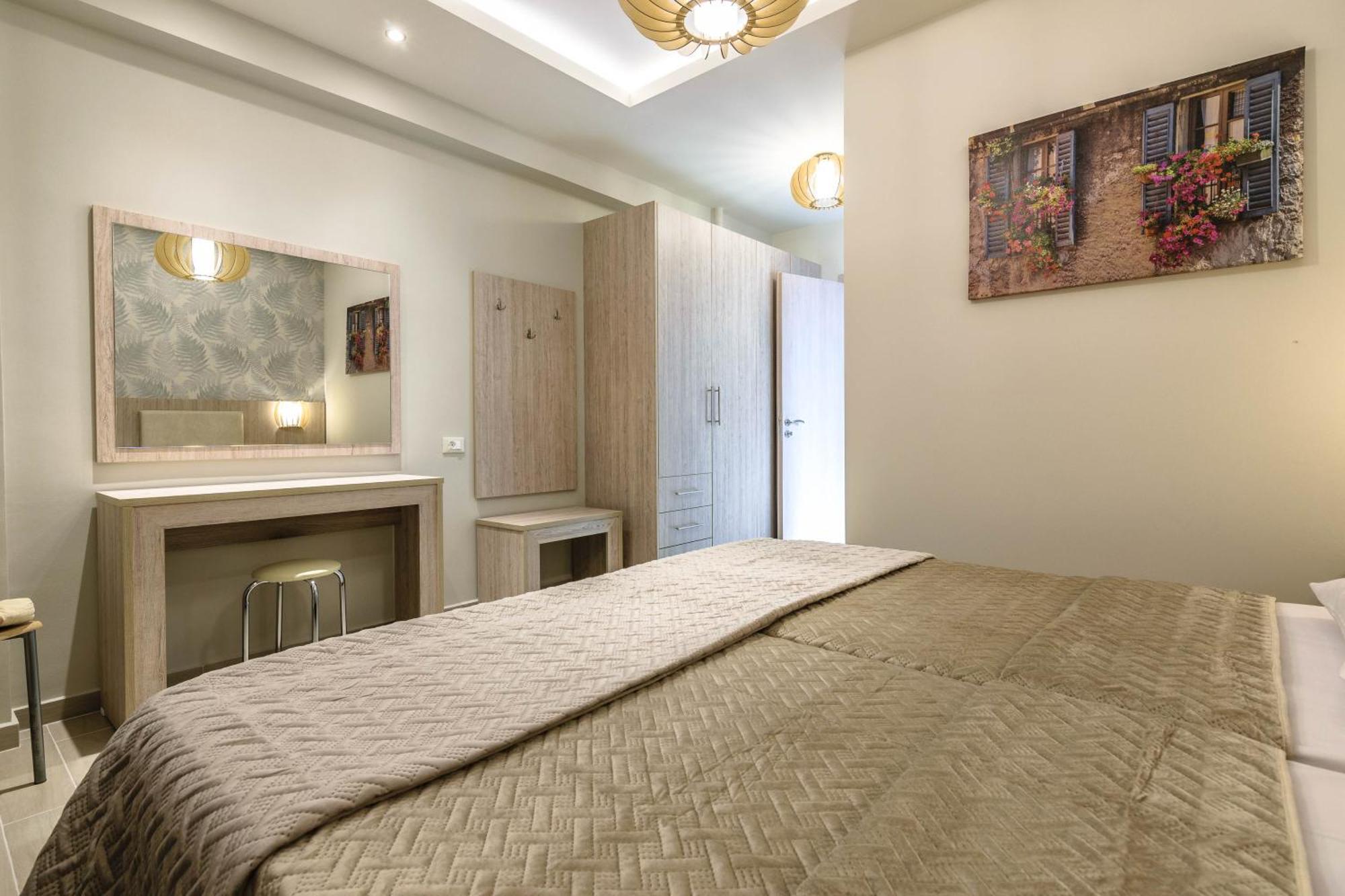 Villa Regina Keri Luaran gambar